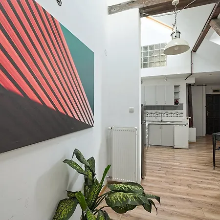 Lägenhet Urban Nest Augustianska 4 *